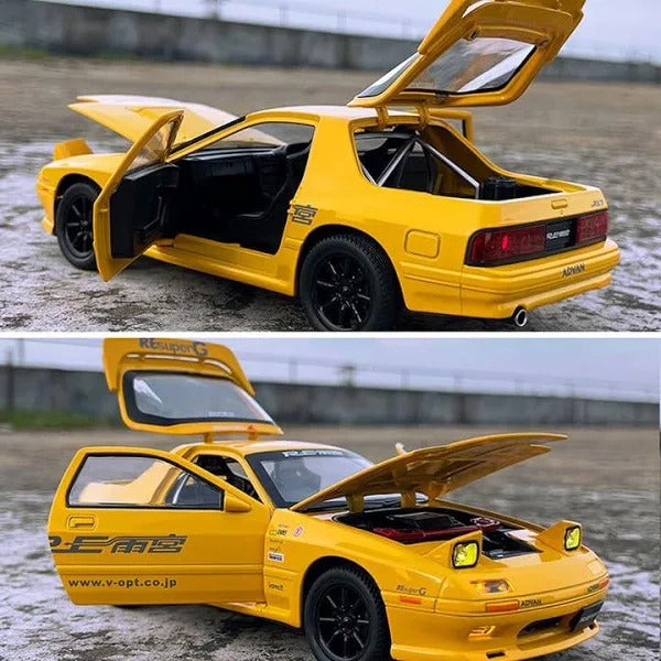 Mazda RX7 1:24 DIECAST YELLOW