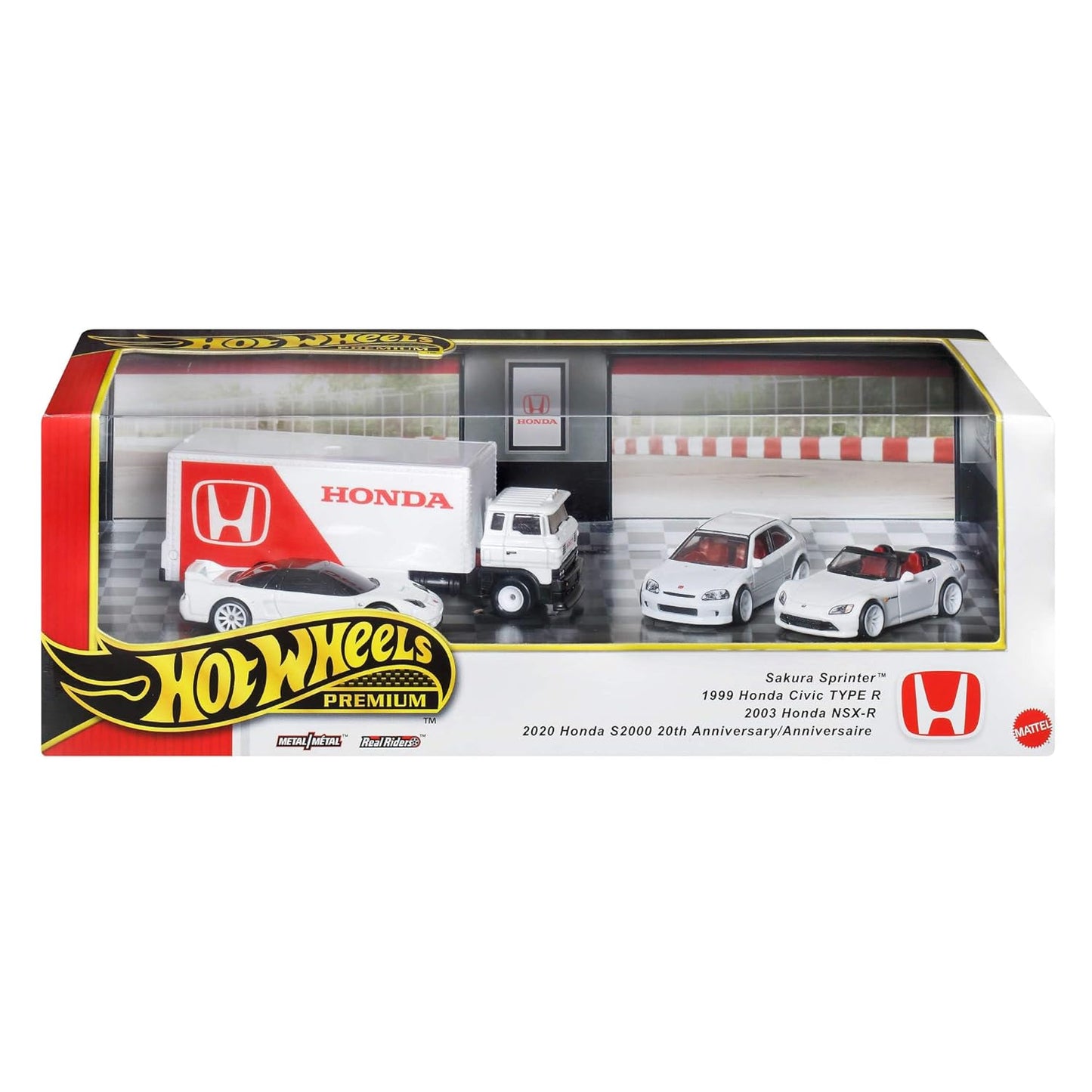 Hot Wheels ® Premium Collector Display Sets, 3 1:64 Scale Cars & 1 1:64 Scale Team Transport Vehicle, Metal/Metal™ Chassis & Real Riders™ Tires