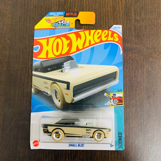 SMALL BLOC HOT WHEELS