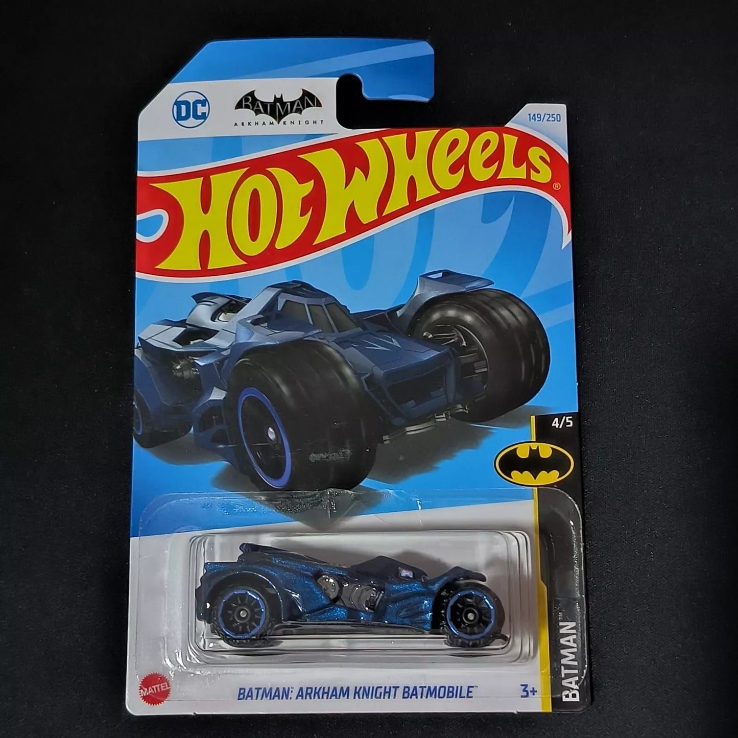 BATMAN ARKHAM KNIGHT BATMOBILE HOT WHEELS